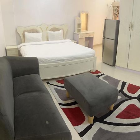 Al Tharya Furnished Apartments Awqad Bayt Fadil 外观 照片