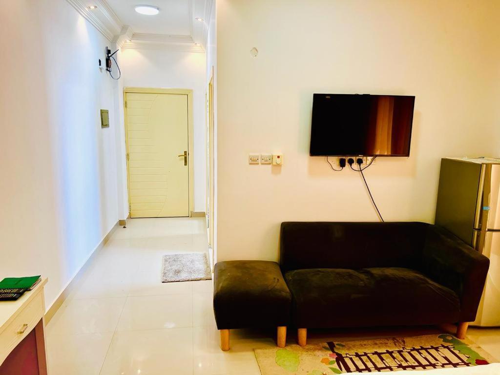 Al Tharya Furnished Apartments Awqad Bayt Fadil 外观 照片