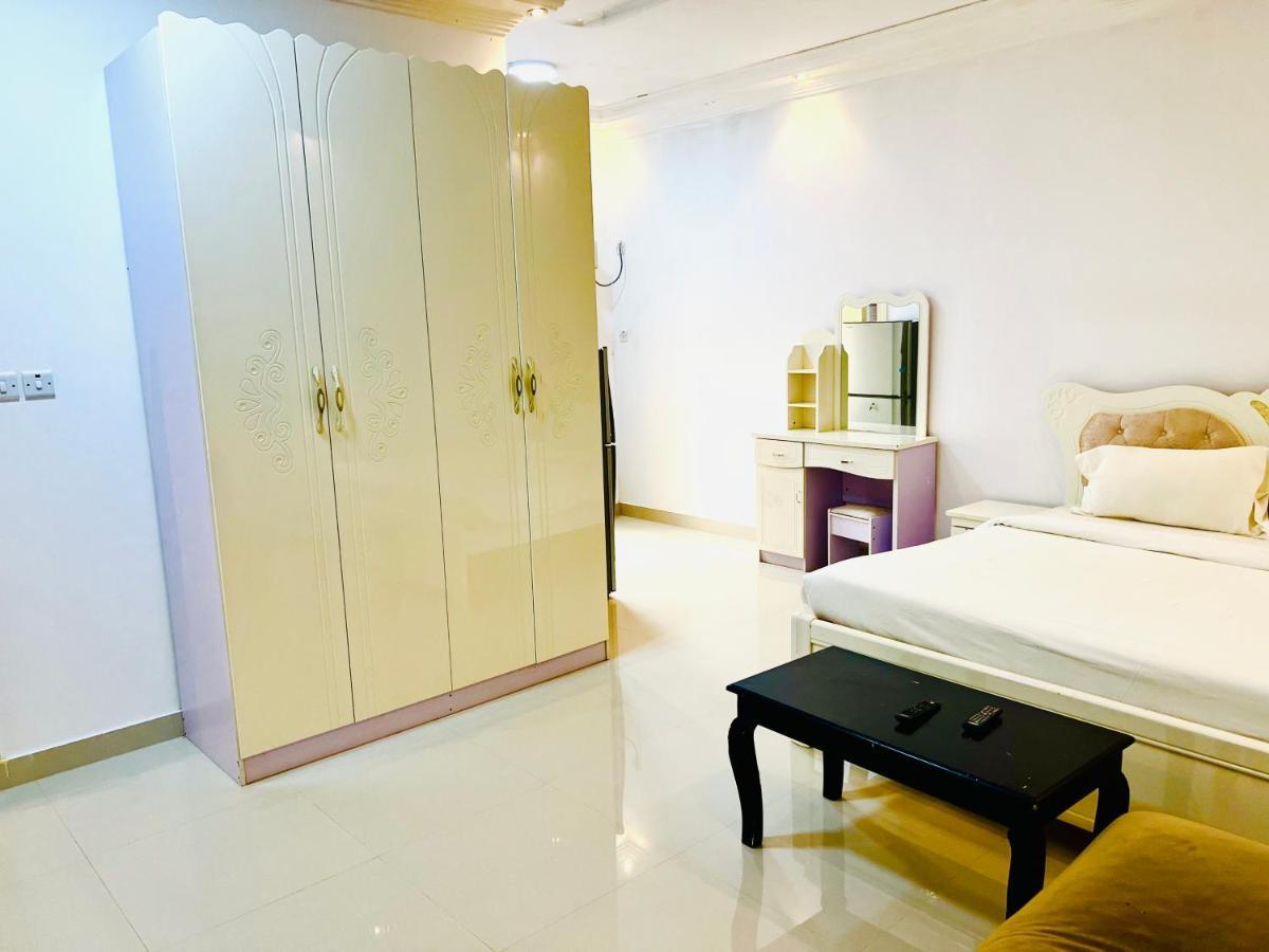 Al Tharya Furnished Apartments Awqad Bayt Fadil 外观 照片